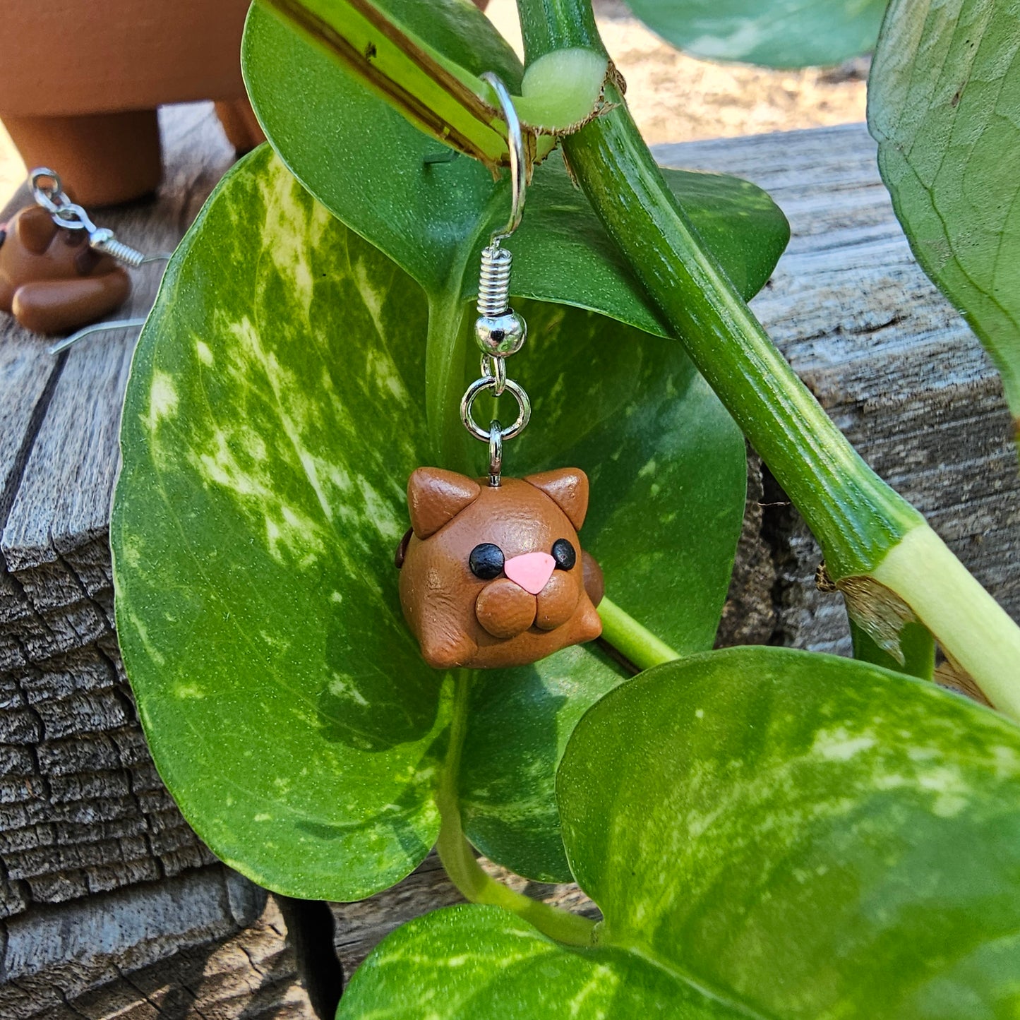 Brown Tabby Cat Earring